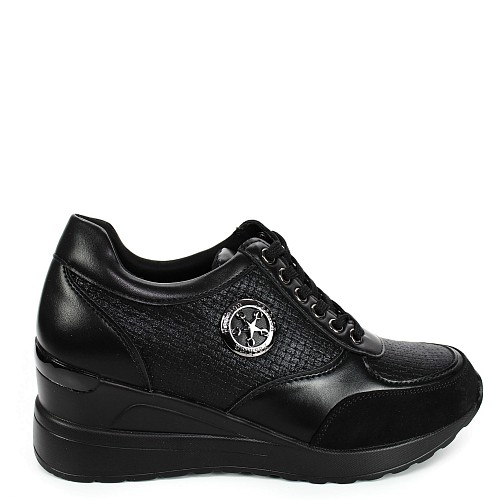 Črne superge s peto Y9500S