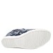 Modre superge s skrito peto A228G